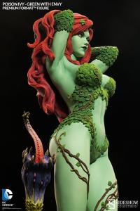 Gallery Image of Poison Ivy Premium Format™ Figure