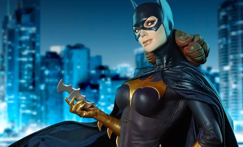 Gallery Feature Image of Batgirl Premium Format™ Figure - Click to open image gallery