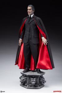 sideshow collectibles dracula