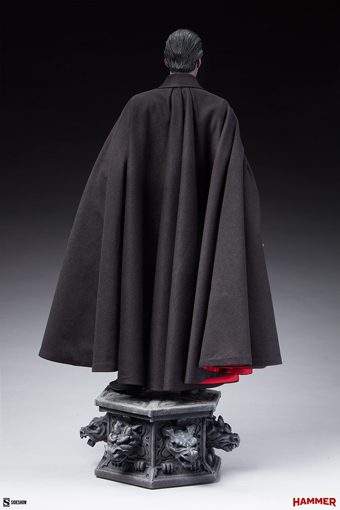 sideshow collectibles dracula