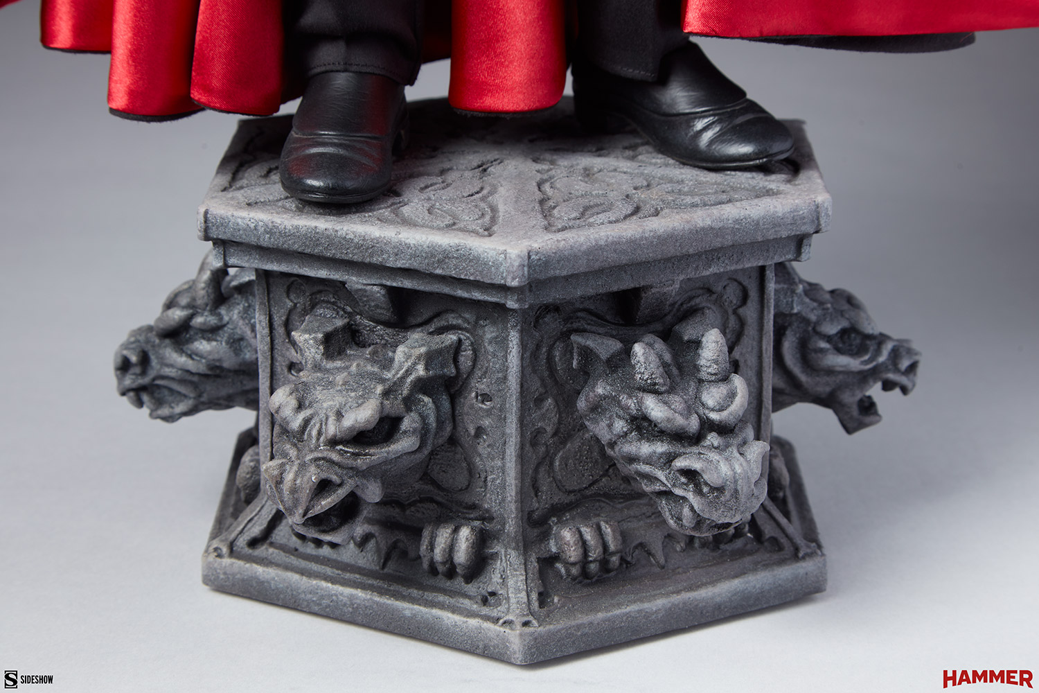 sideshow collectibles dracula