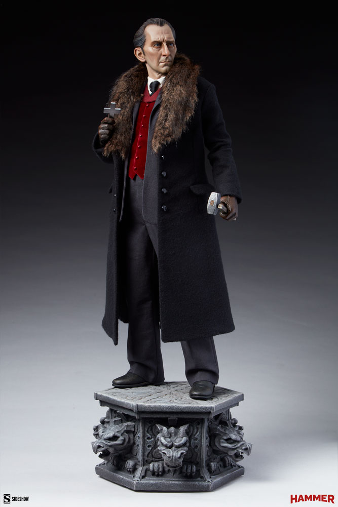 Van Helsing Premium Format Figure Van-helsing_dracula_gallery_60efabccafb46