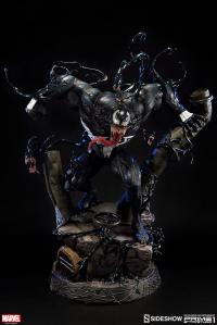 Gallery Image of Venom Statue