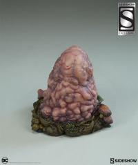 Gallery Image of Swamp Thing Maquette