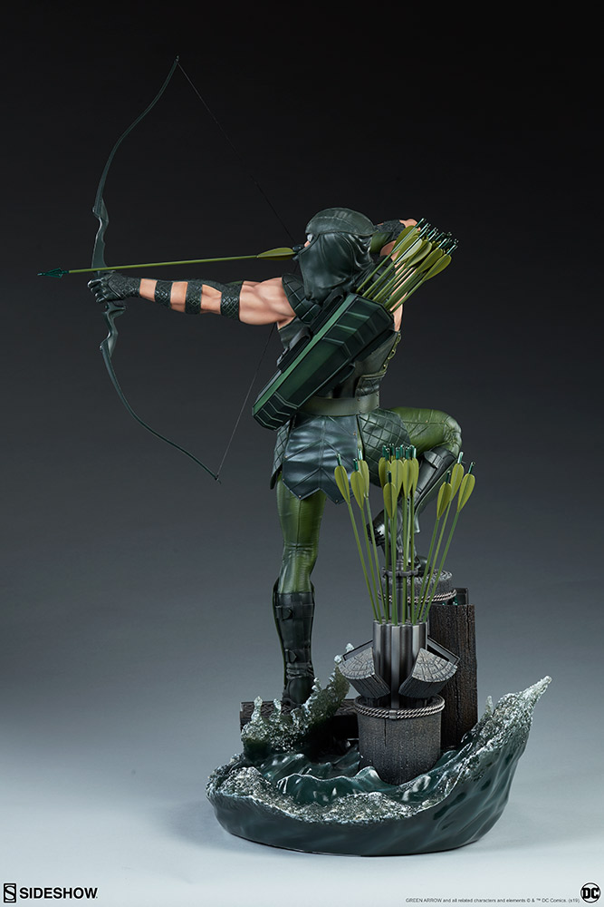 sideshow collectibles green arrow