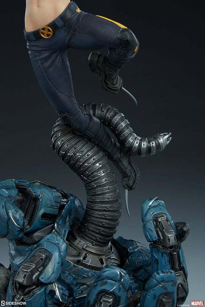 x 23 sideshow statue