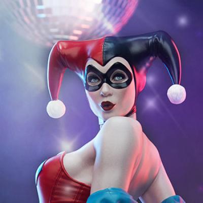 Unboxing Harley Quinn: Hell on Wheels Premium Format Figure