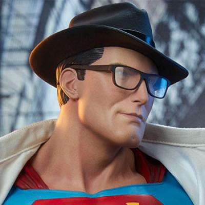 360 Superman: Call to Action Premium Format Figure