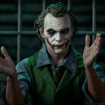 The Joker DC Comics Premium Format™ Figure