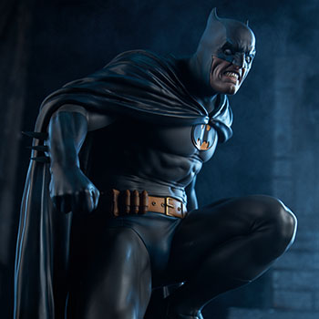 Batman DC Comics Premium Format™ Figure