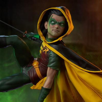 Unboxing Robin Premium Format Figure