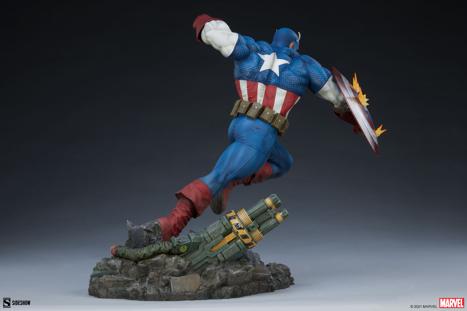 CAPTAIN AMERICA Premium Format Figure Captain-america_marvel_gallery_611549e2743b0