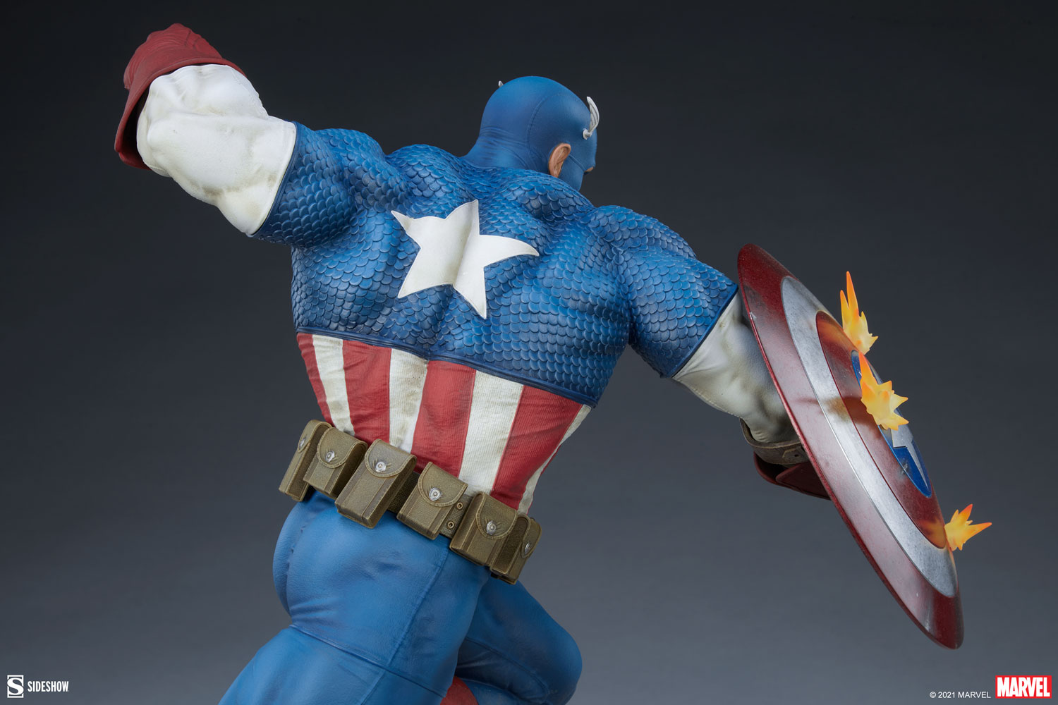 CAPTAIN AMERICA Premium Format Figure Captain-america_marvel_gallery_611549e3c070d