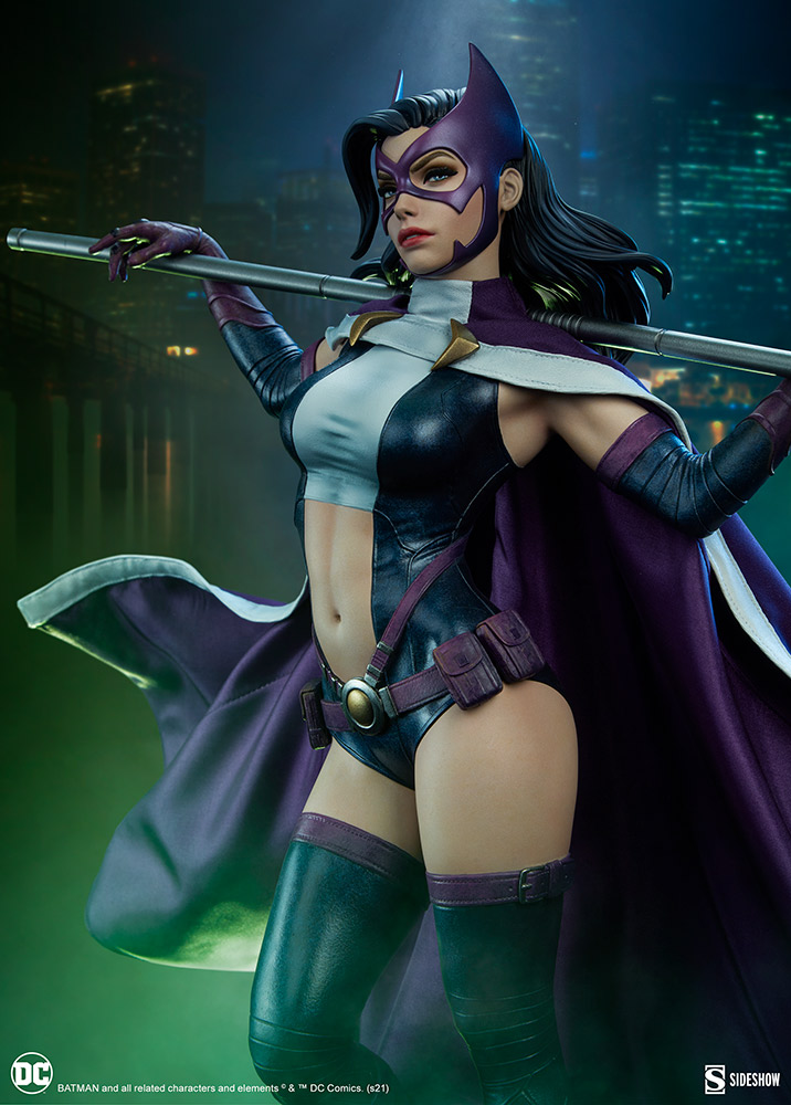 Huntress Premium Format Figure Huntress_dc-comics_gallery_6130fe47df8dd