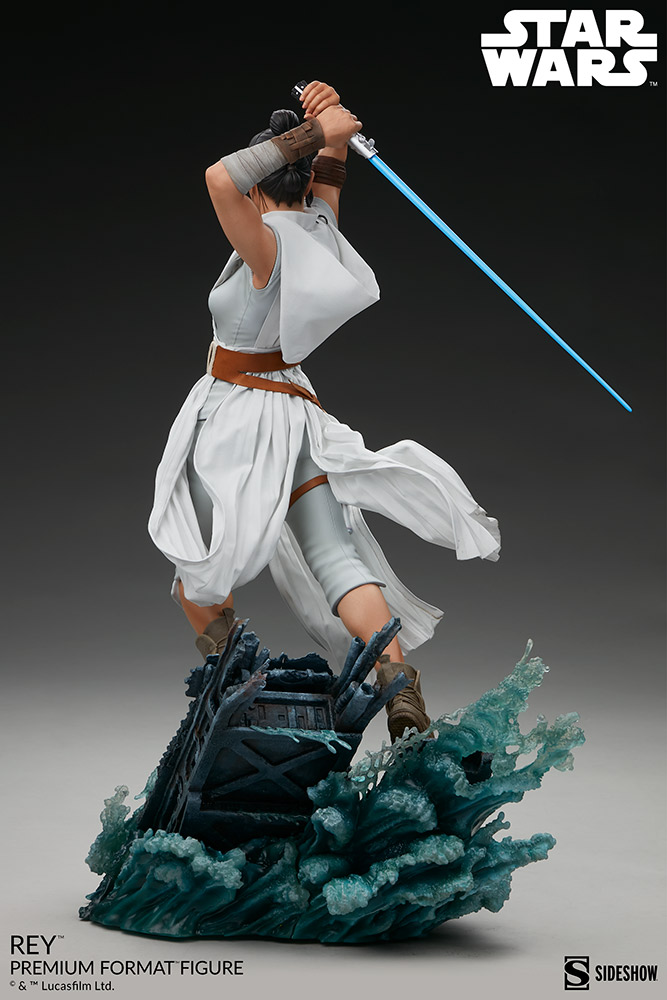 STAR WARS : Rey Premium Format Figure Rey-premium-format-figure_star-wars_gallery_623a47a31da77