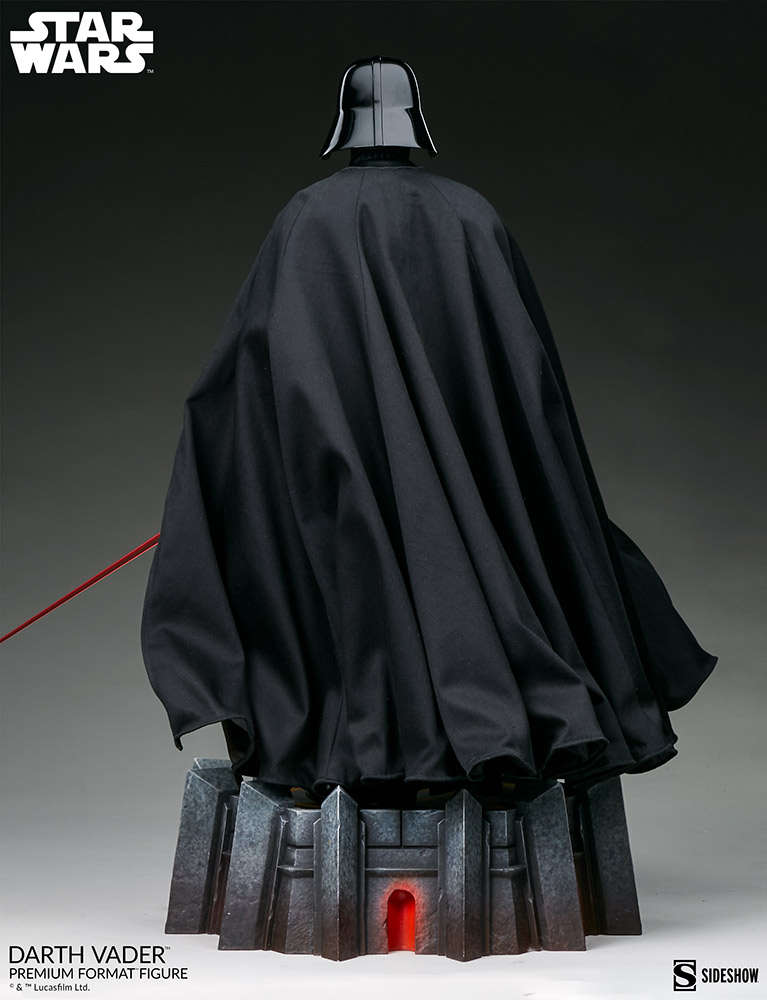 STAR WARS : Darth Vader Premium Format Figure Darth-vader_star-wars_gallery_60aef69c34736