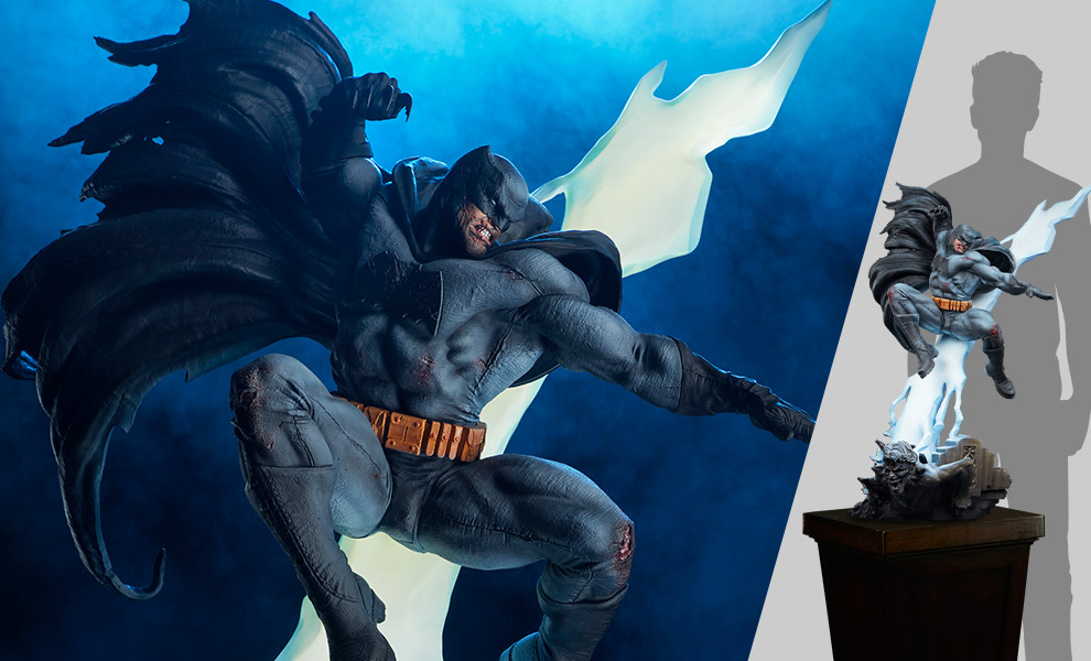 Gallery Feature Image of Batman: The Dark Knight Returns Premium Format™ Figure - Click to open image gallery