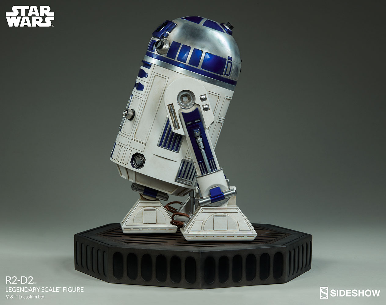 r2 d2 sideshow