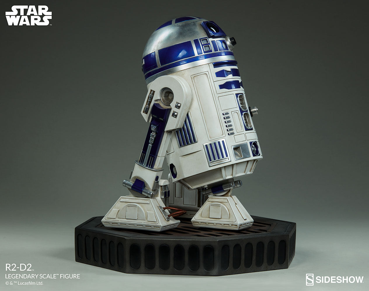 r2 d2 sideshow