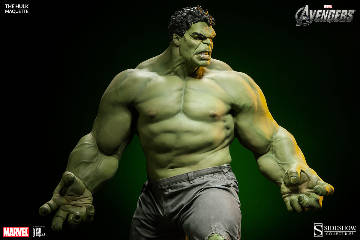 hulk sideshow maquette