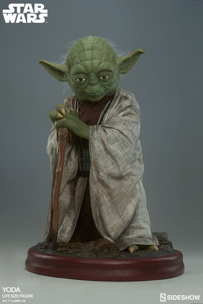 Star Wars Yoda Life-Size Figure by 