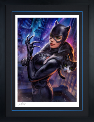 Catwoman #21 Fine Art Print by Ian MacDonald | Sideshow Collectibles