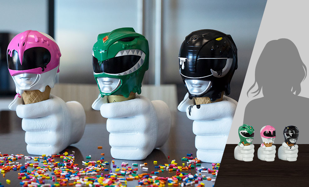 Gallery Feature Image of Green, Black and Pink Power Rangers Scoops Set Designer Collectible Bust - Click to open image gallery