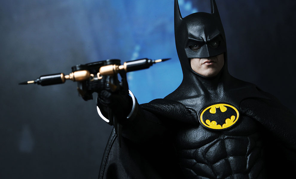 hot toys batman 1989 michael keaton