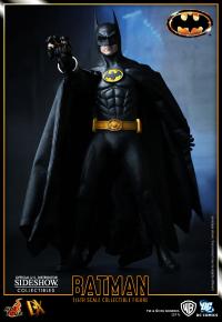 Gallery Image of Batman (1989 Version) DX Series Sixth Scale Figure
