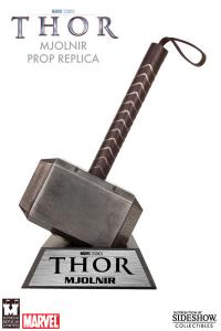 Gallery Image of Thor Hammer

 Prop Replica
