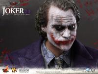 Gallery Image of The Joker 2.0 - DX Series Sixth Scale Figure