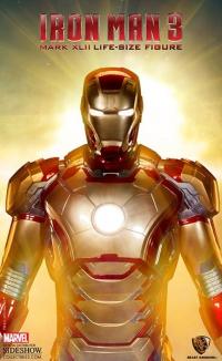 Gallery Image of Iron Man MARK 42 Life-Size Figure