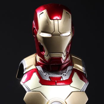 Marvel Iron Man Mark 42 Collectible Bust by Hot Toys