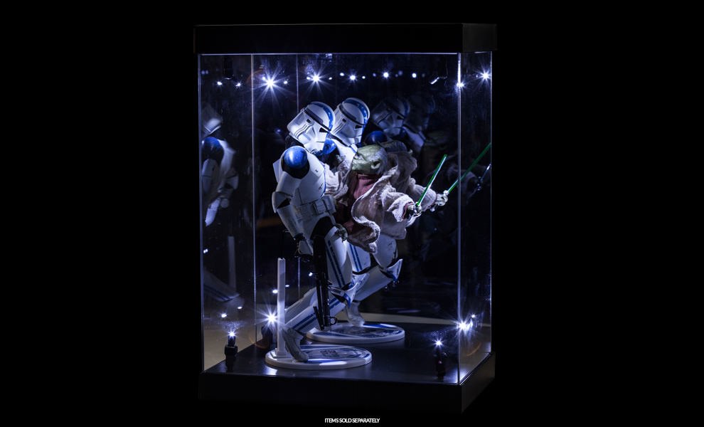 Gallery Feature Image of Lighted Display Case Display Case - Click to open image gallery