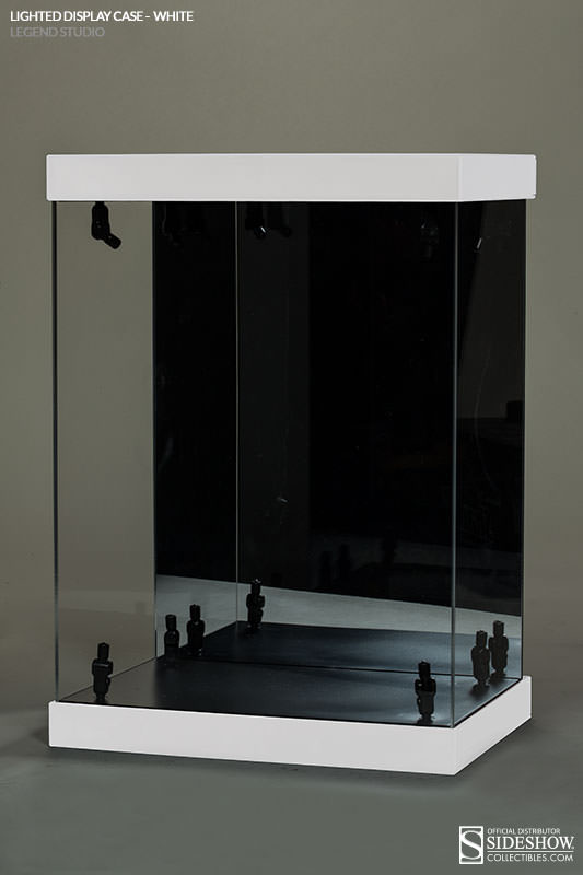 Lighted Display Case Sideshow Collectibles