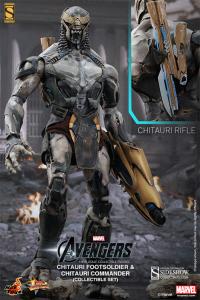 Gallery Image of Chitauri Commander and Footsoldier Sixth Scale Figure