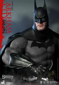 Gallery Image of Batman Arkham City Sixth Scale Figure