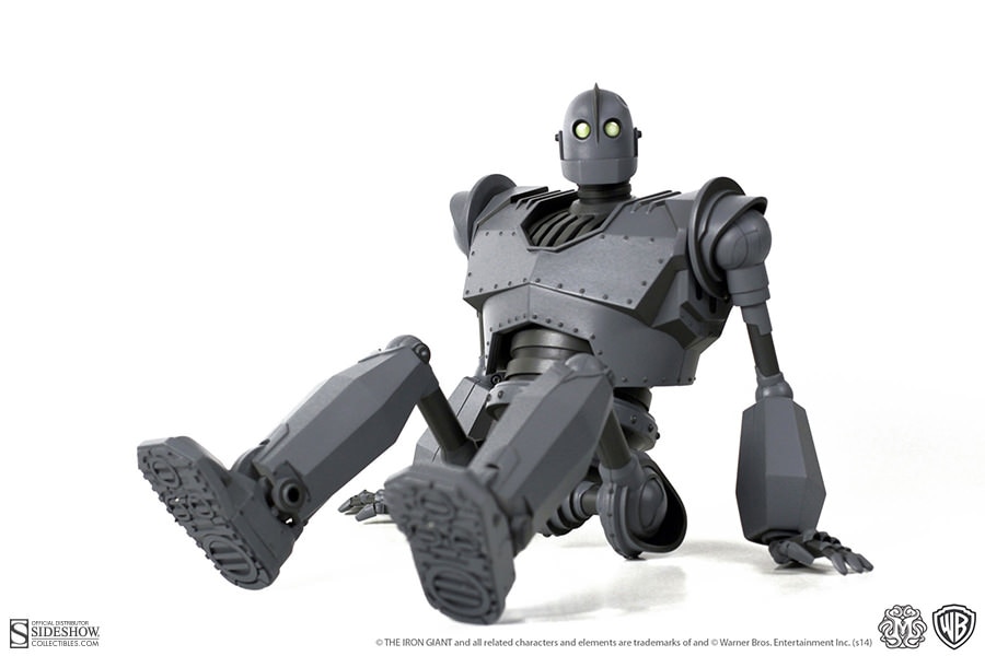 iron giant figure mondo