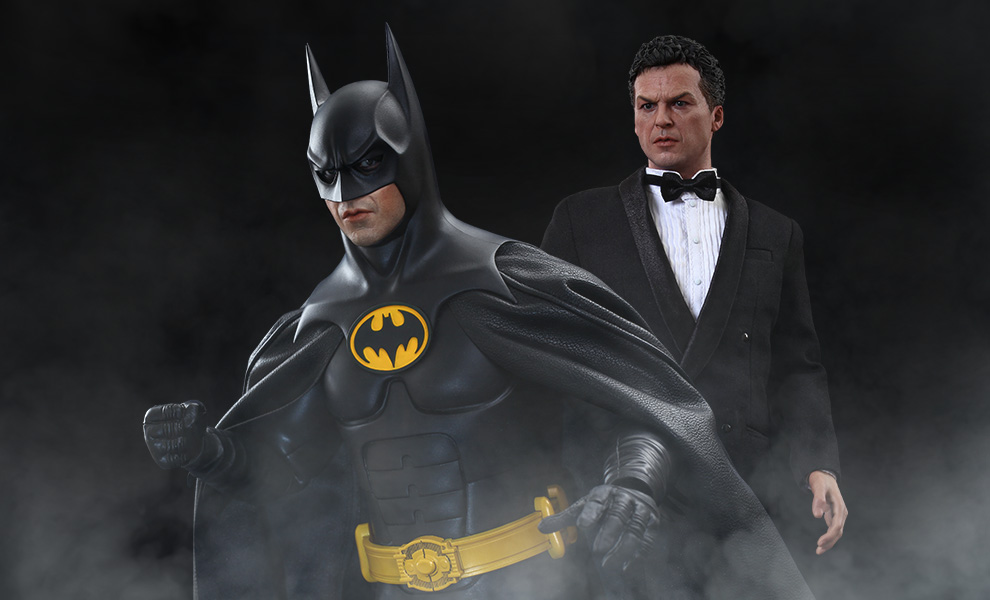 Gallery Feature Image of Batman and Bruce Wayne Sixth Scale Figure - Click to open image gallery