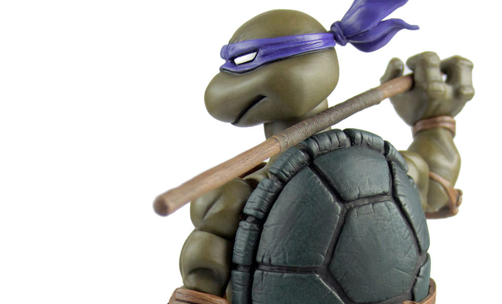 Gallery Feature Image of Donatello Sixth Scale Figure - Click to open image gallery