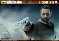 Gallery Image of Rick Grimes Sixth Scale Figure