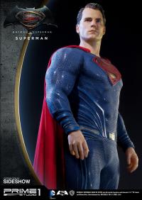 Gallery Image of Superman Polystone Statue