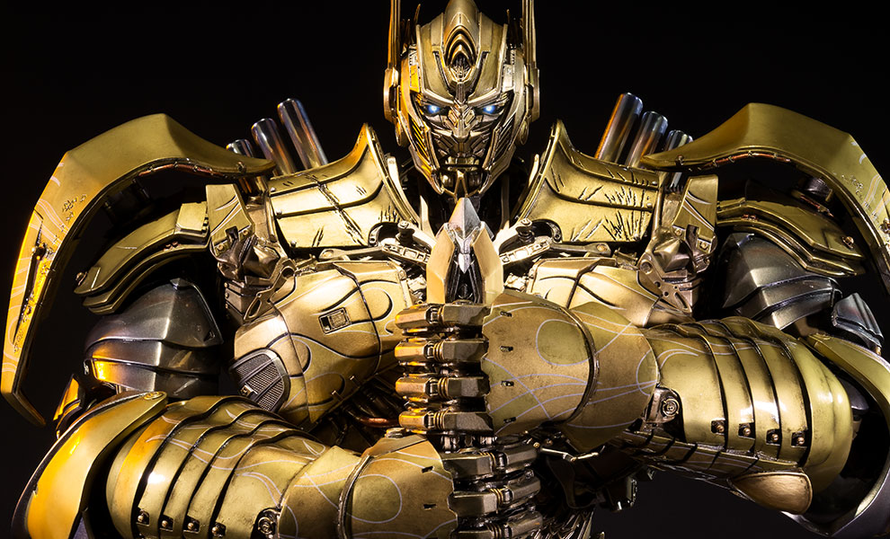 optimus-prime-knight-edition-gold-version_transformers_feature.jpg