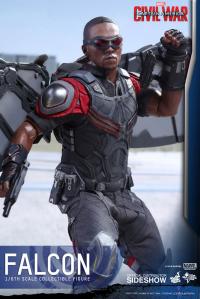 Gallery Image of Falcon Sixth Scale Figure