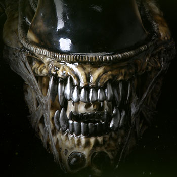 Aliens Alien Warrior Life-Size Head Prop Replica by CoolProp