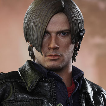 Resident Evil Leon S Kennedy Sixth Scale Figure by Hot Toys