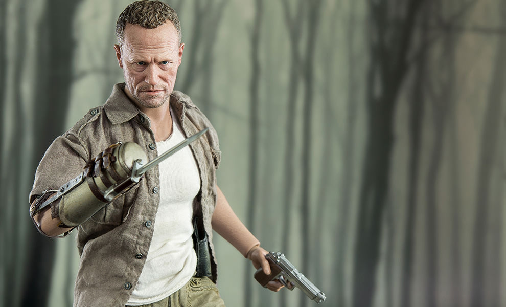 Gallery Feature Image of Merle Dixon Sixth Scale Figure - Click to open image gallery