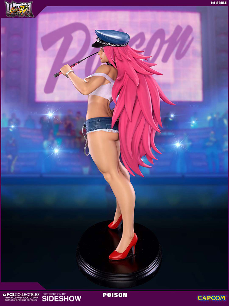 street fighter poison statue