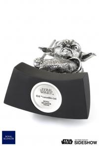 Gallery Image of Yoda Figurine Pewter Collectible