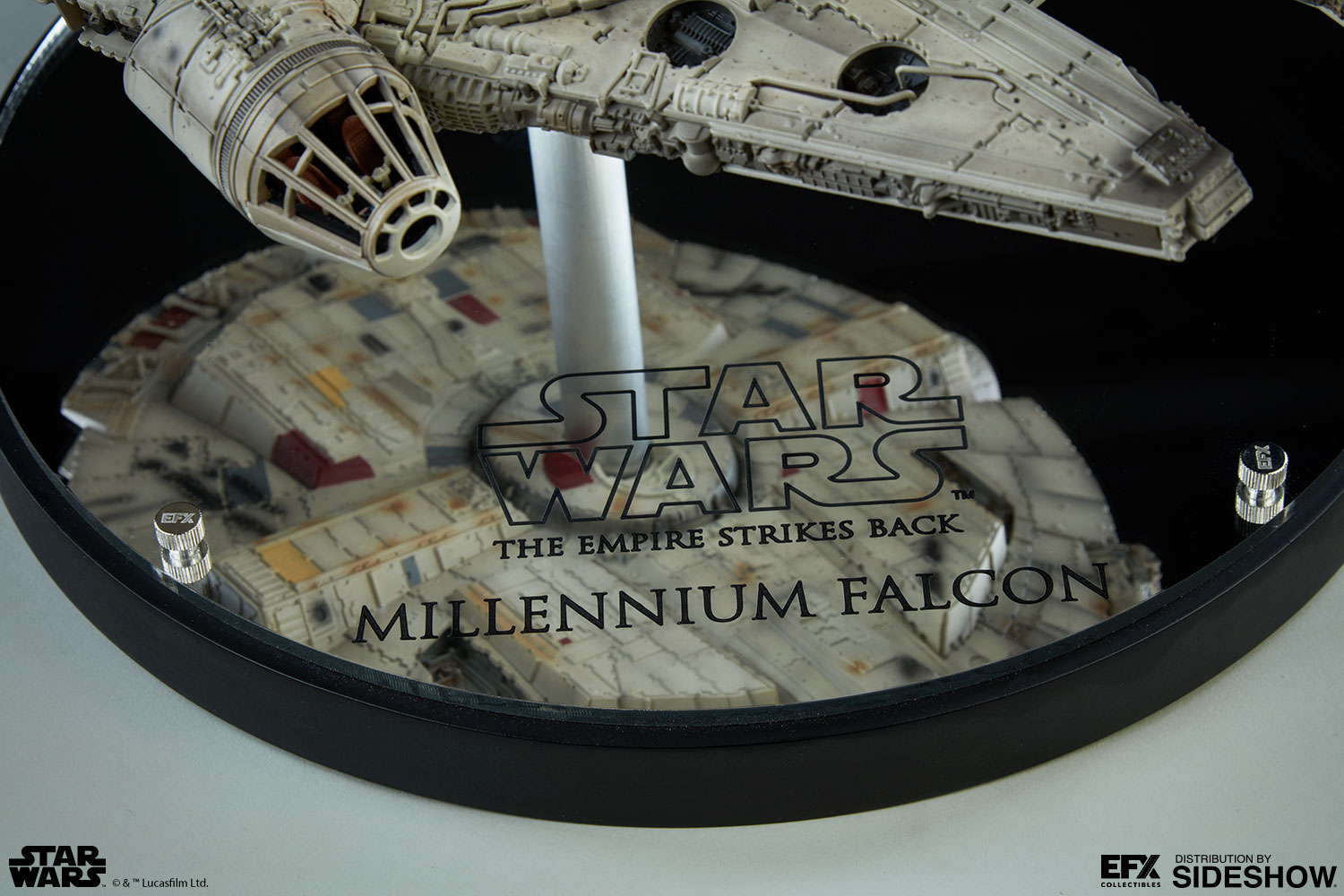 sideshow millennium falcon